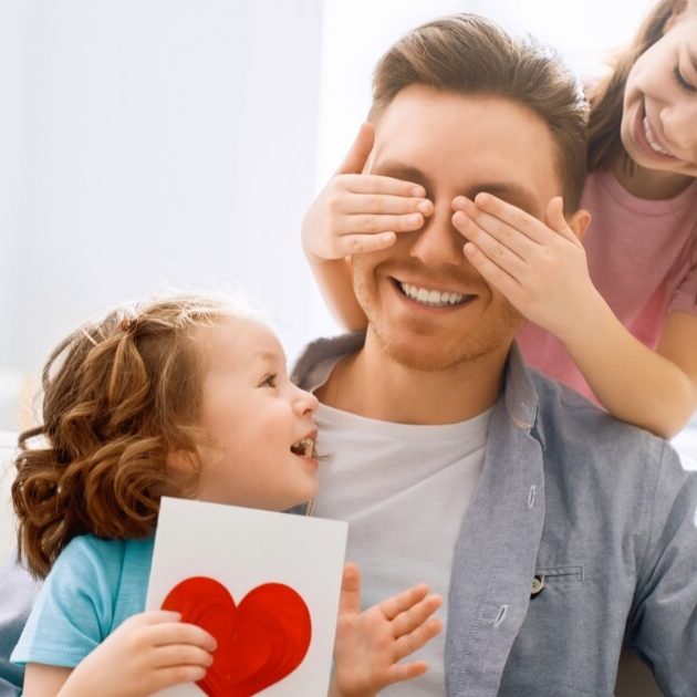 The Easiest Way to Group Gift for Father's Day 2025 | GiftCrowd